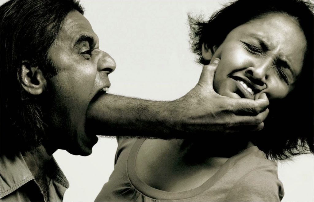 Publicadas duas leis para combate à violência contra a mulher